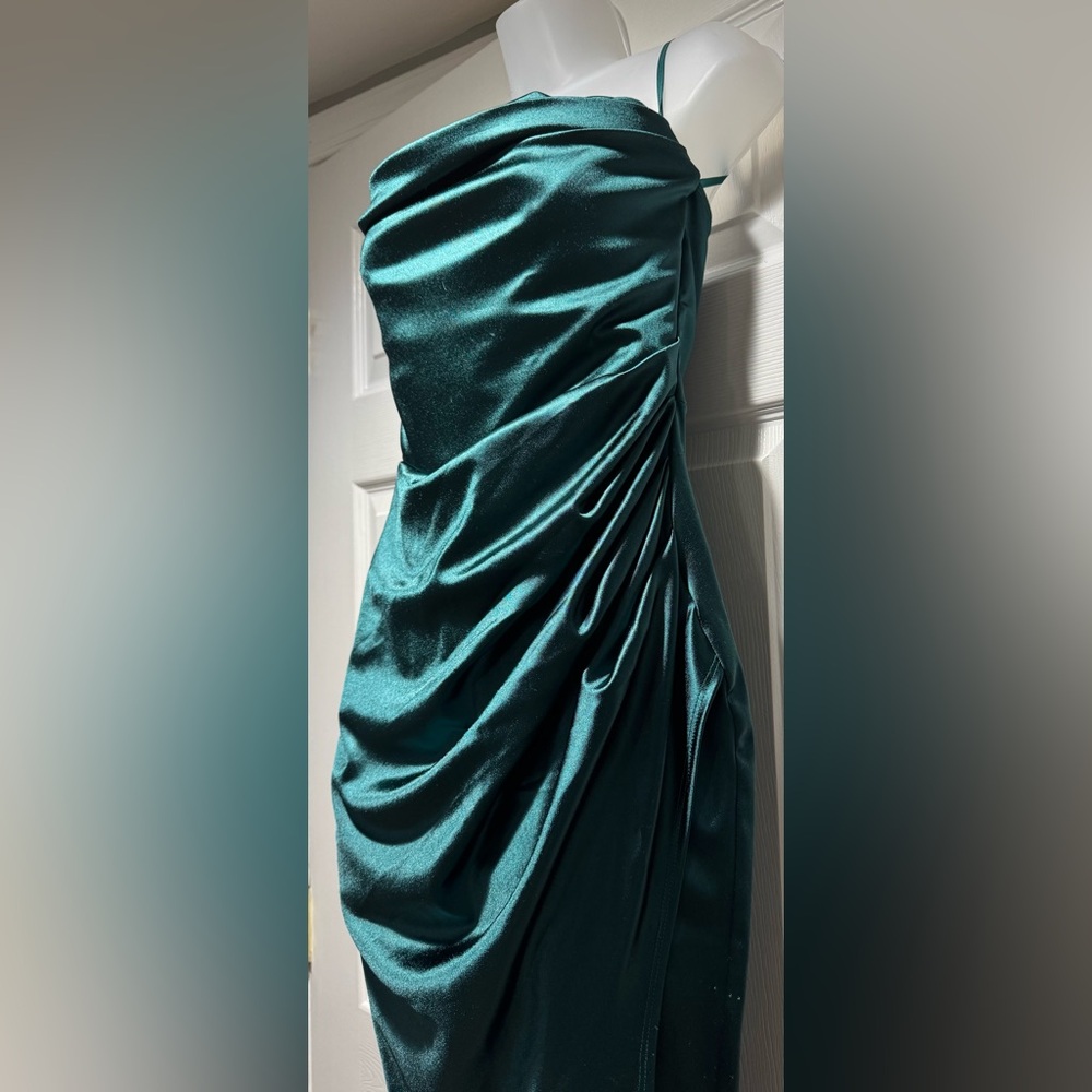 Windsor Hunter Green Kaleen Sleeveless Satin Wrap Midi Dress (Size M) - Picture 8 of 10
